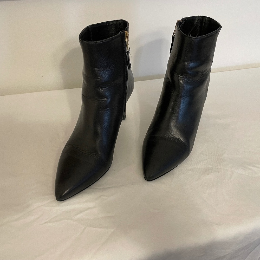 LK Bennett - Black Leather Bootie - size 6-6.5 (36.5)